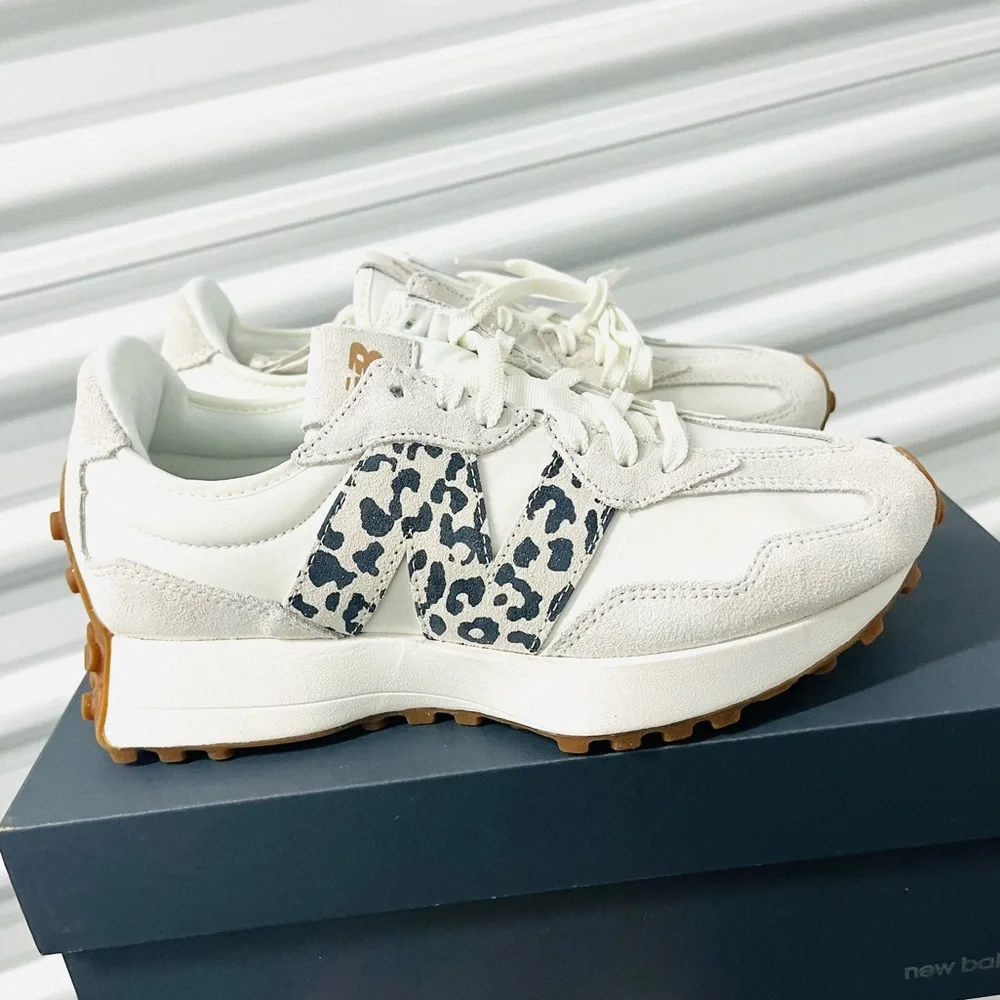 New Balance 327 Animal Print Logo Casual Women Sneakers Sea Salt Leopard  5.5 - Picture 3 of 15